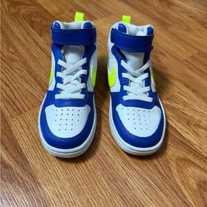Nike Court Borough Mid 2 sneakers
